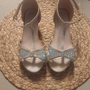 Link Glittery Dress Shoes with Blue Accents